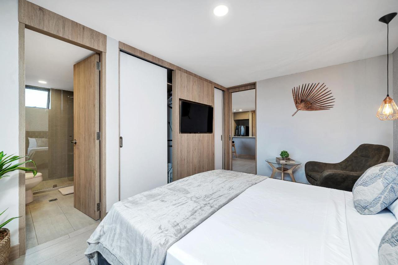 Aptos Alcazar Oviedo By Housy Host Medellín Exterior foto