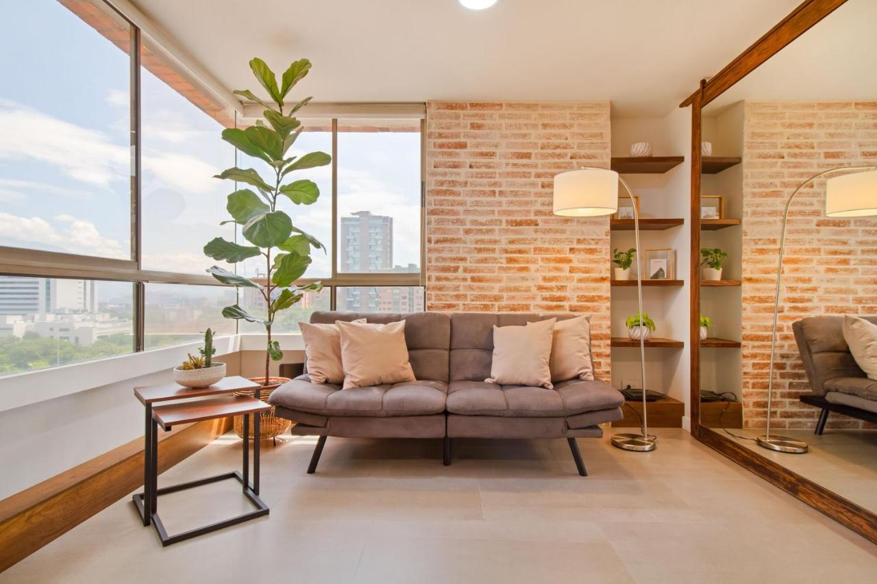 Aptos Alcazar Oviedo By Housy Host Medellín Exterior foto